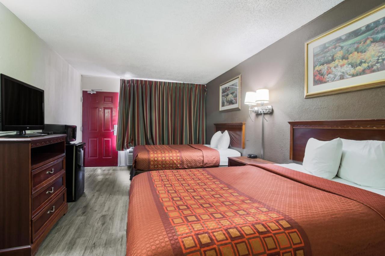 Americas Best Value Inn Tulsa I-44 Oakhurst Exterior foto